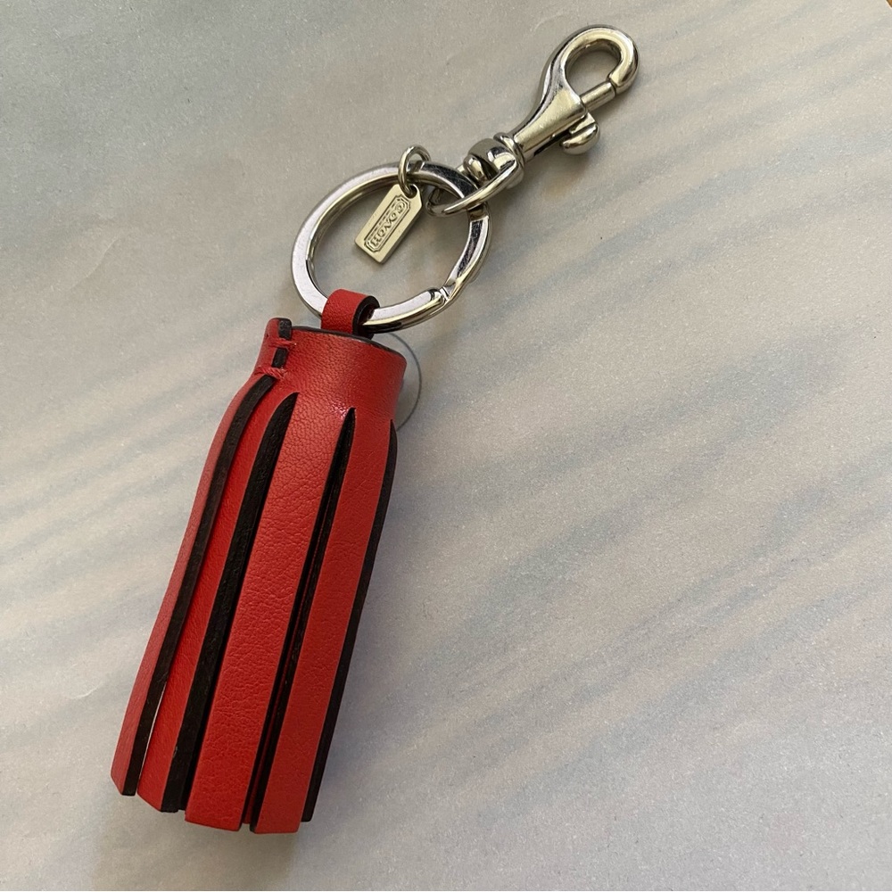 Coach leather tassel keychain/bag charm - Picture 2 of 2